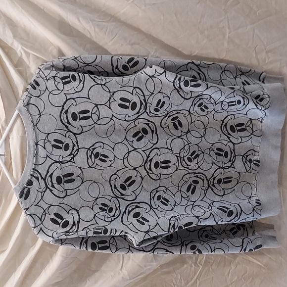 Disney Gray with Black Outlined Micky Mouses Red Embroidered Mickey Size Small - Picture 5 of 12